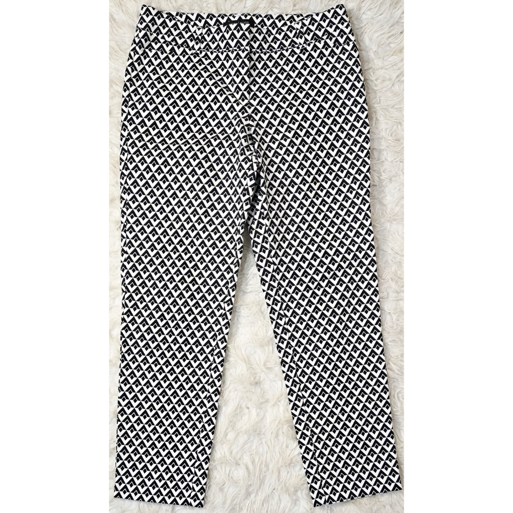 White House Black Market Slim Ankle Pants Geometric Black White Straight Leg
